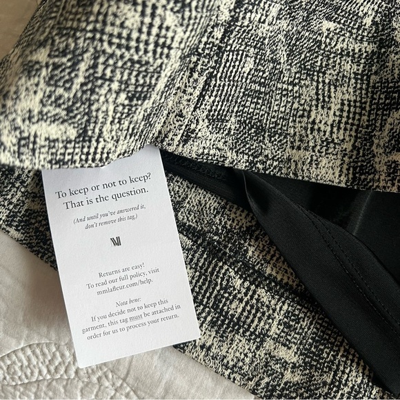 NWT - M.M. LaFleur - The Aditi 2.0—Modern Houndstooth - Black / Sand - Picture 7 of 13
